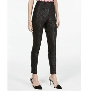 I.N.C. International Concepts Snake Print Pull On Black Skinny Pants Stretchy 6
